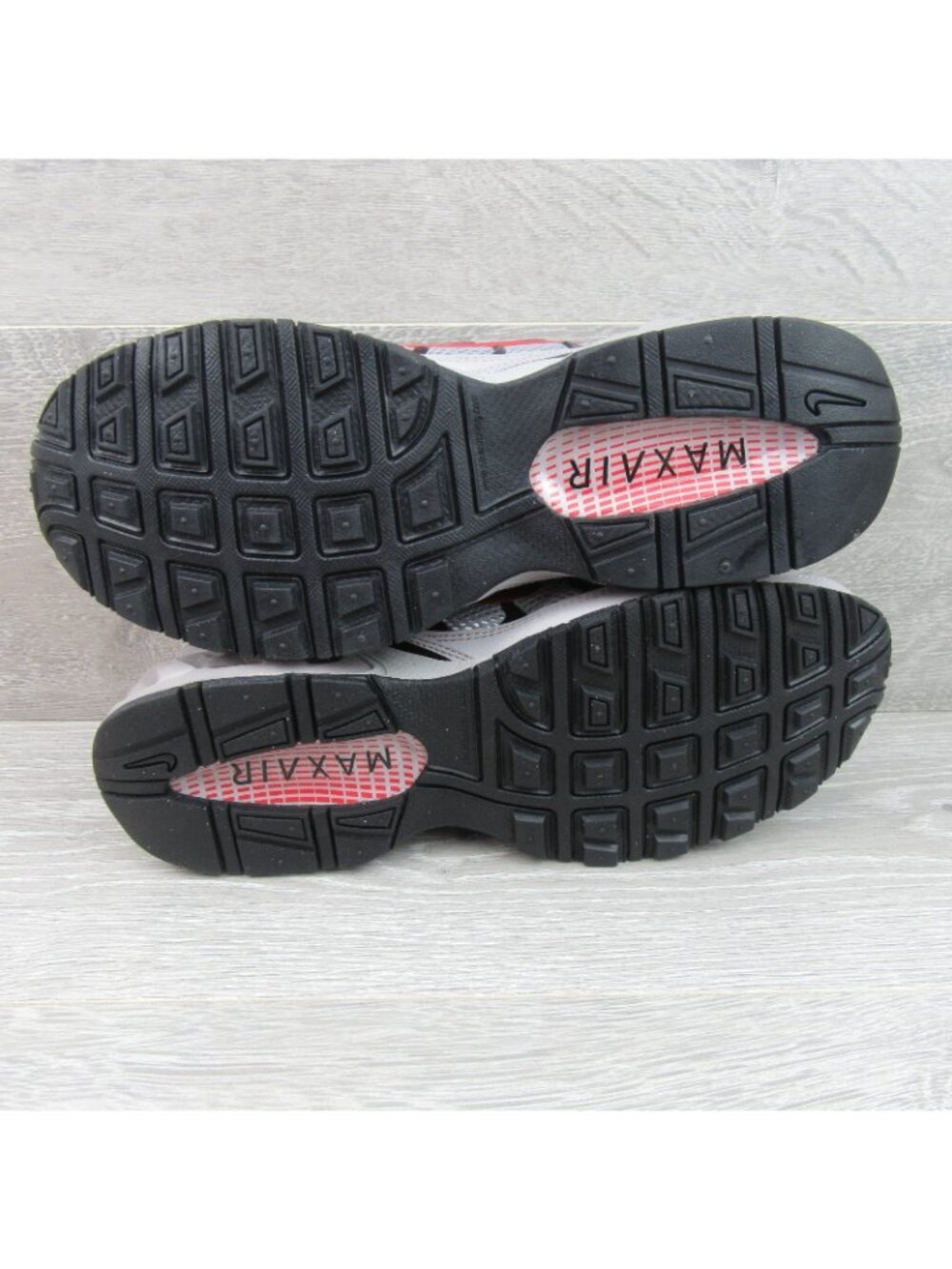Nike Air Max Torch 4 Men's Size 11 Athletic Shoes Grey Red Black NEW - Picture 11 of 13
